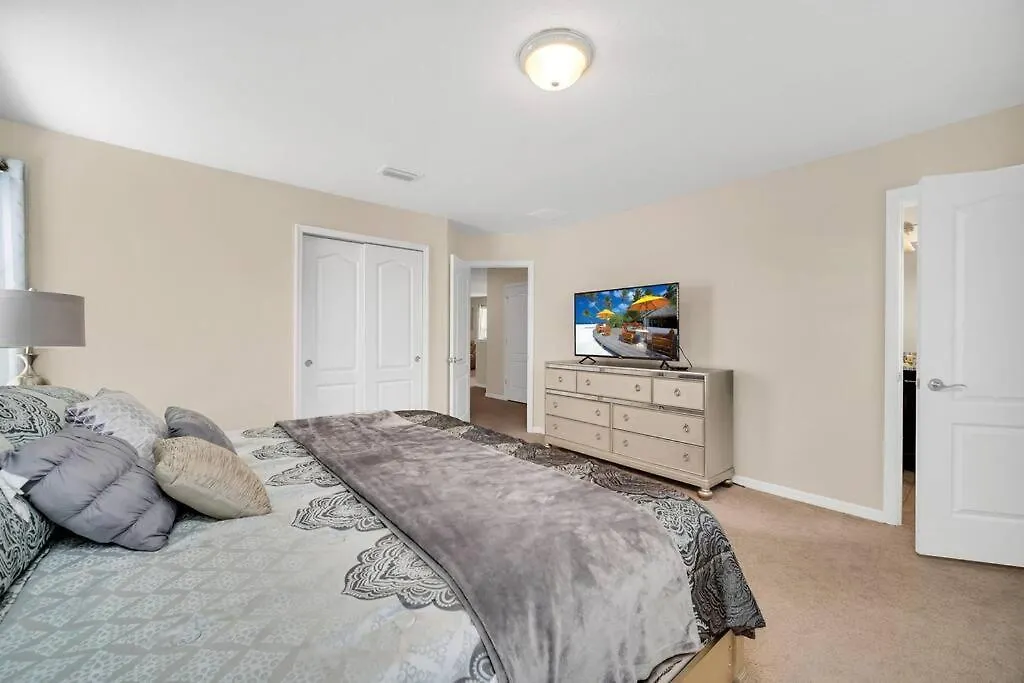 Disney Modern 6 Bedroom Vacation W/ Pool &hot Tub *