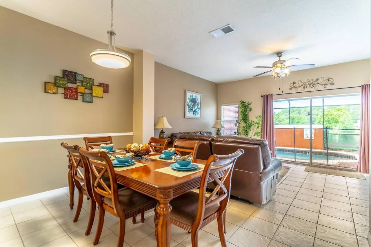 3175 Encantada