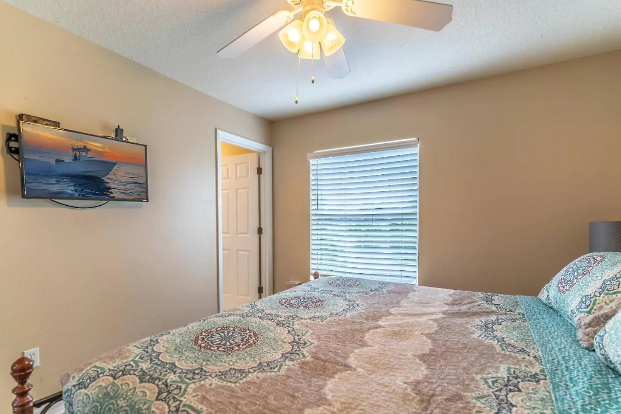 3175 Encantada