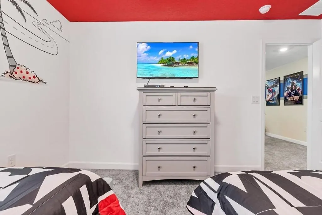 Monopoly Fun Storey 6 Bed Star Home! * Kissimmee