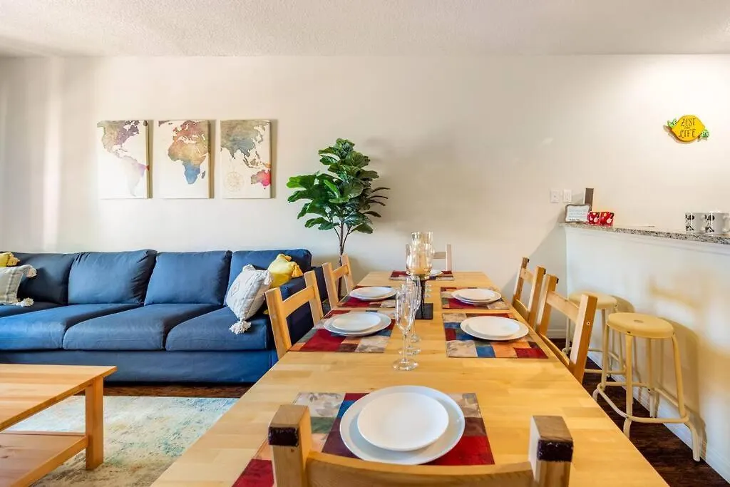 Super Comfy And Spacious 3 Bedroom 10 Minutes From Disney, With Major Shopping 4 Minutes Away Kissimmee