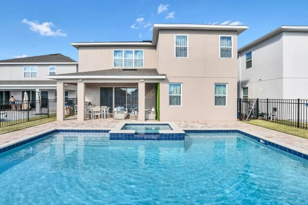 Villa 10 Bed Movie Theater Room, Pool, Games