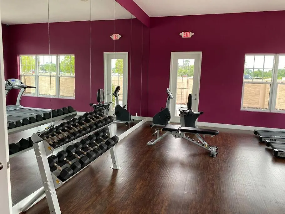 Super Comfy And Spacious 3 Bedroom 10 Minutes From Disney, With Major Shopping 4 Minutes Away Holiday home *