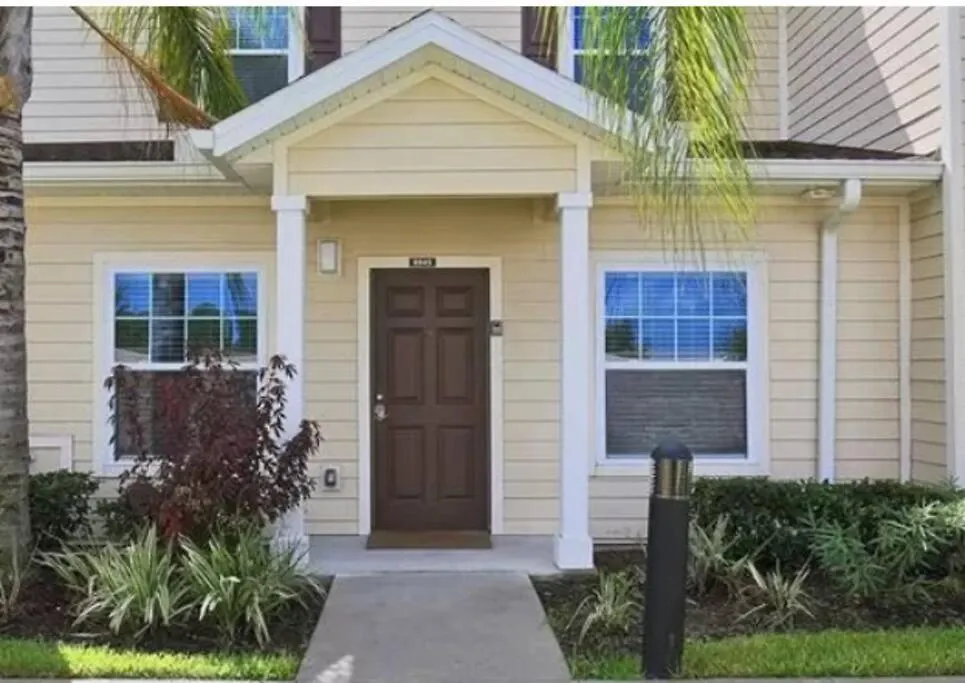 Super Comfy And Spacious 3 Bedroom 10 Minutes From Disney, With Major Shopping 4 Minutes Away