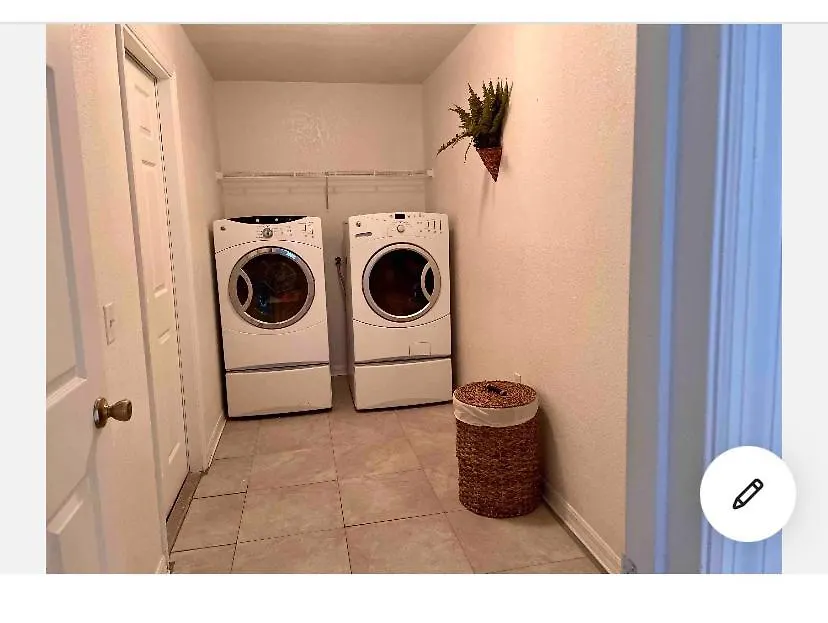 Cozy Spacious 4bd With Garden Tub Near Holiday home Kissimmee