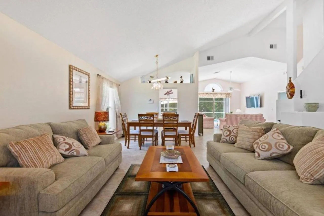 2811 Lindfields