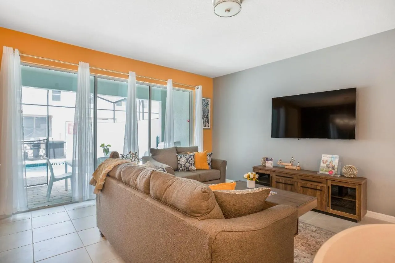 1804 Tropical Palms Circle * Kissimmee
