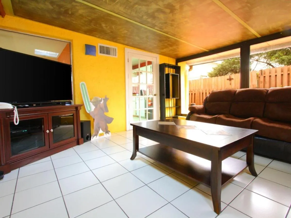 2 Bed 5325 Kissimmee