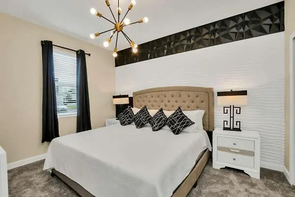 Decorated 8min Disneyworld Pool/spa Sleeps 22 * Kissimmee