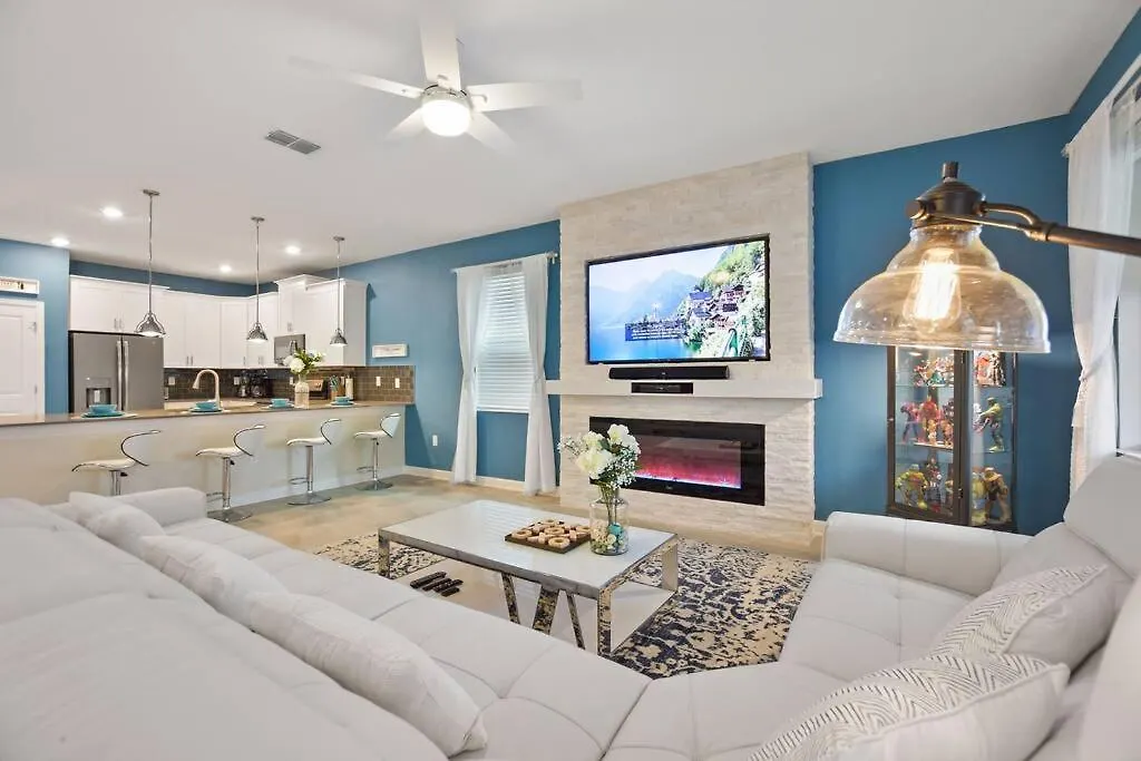 Luxury Near 8 Bedroom Private Pool & Playground Villa *