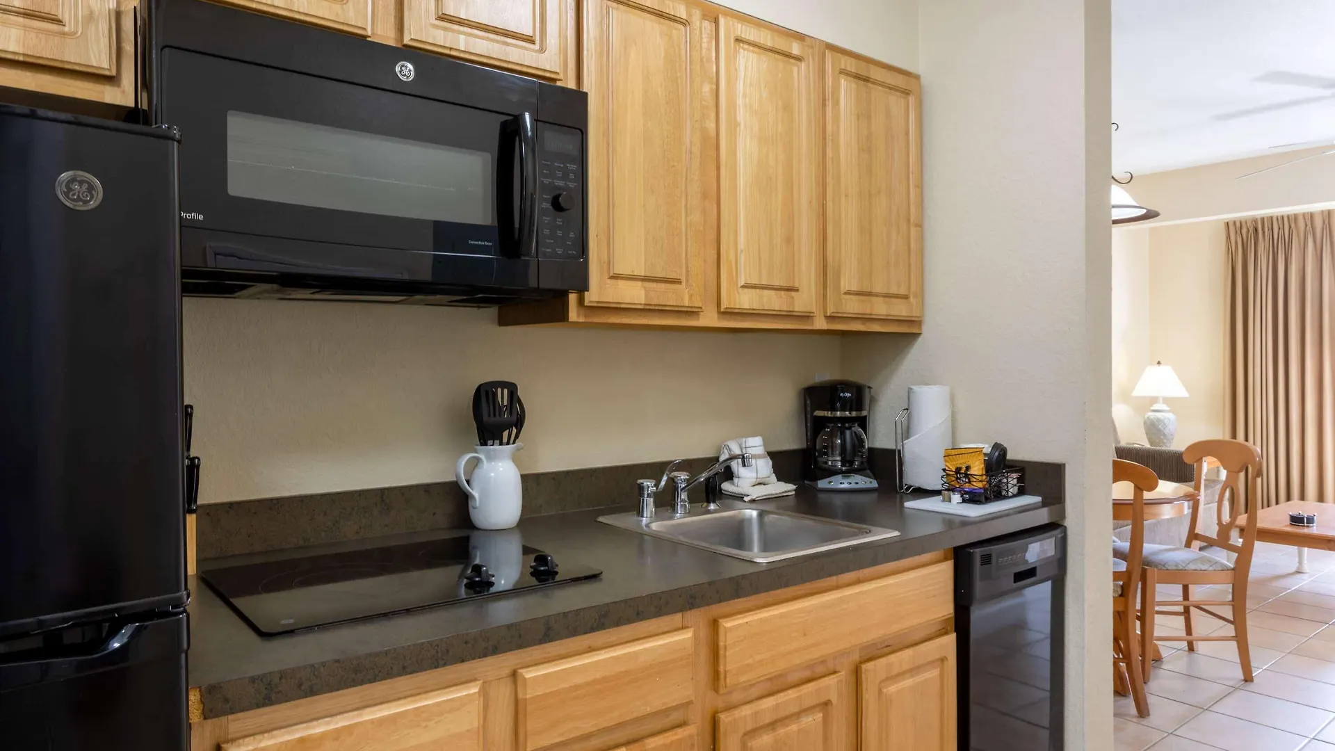Отель Festiva Orlando Celebration A Ramada By Wyndham 2*