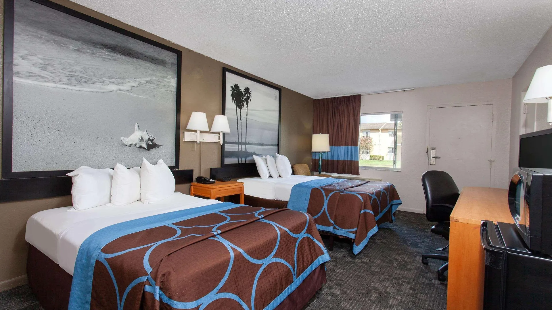 Super 8 By Wyndham