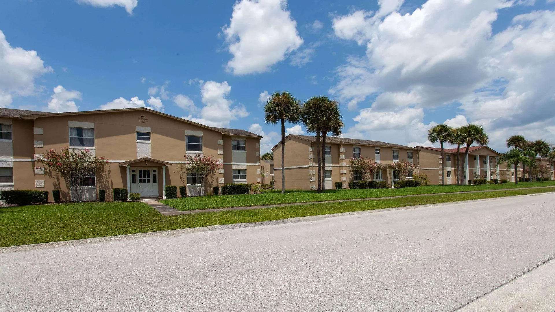 Motel Super 8 By Wyndham 2*