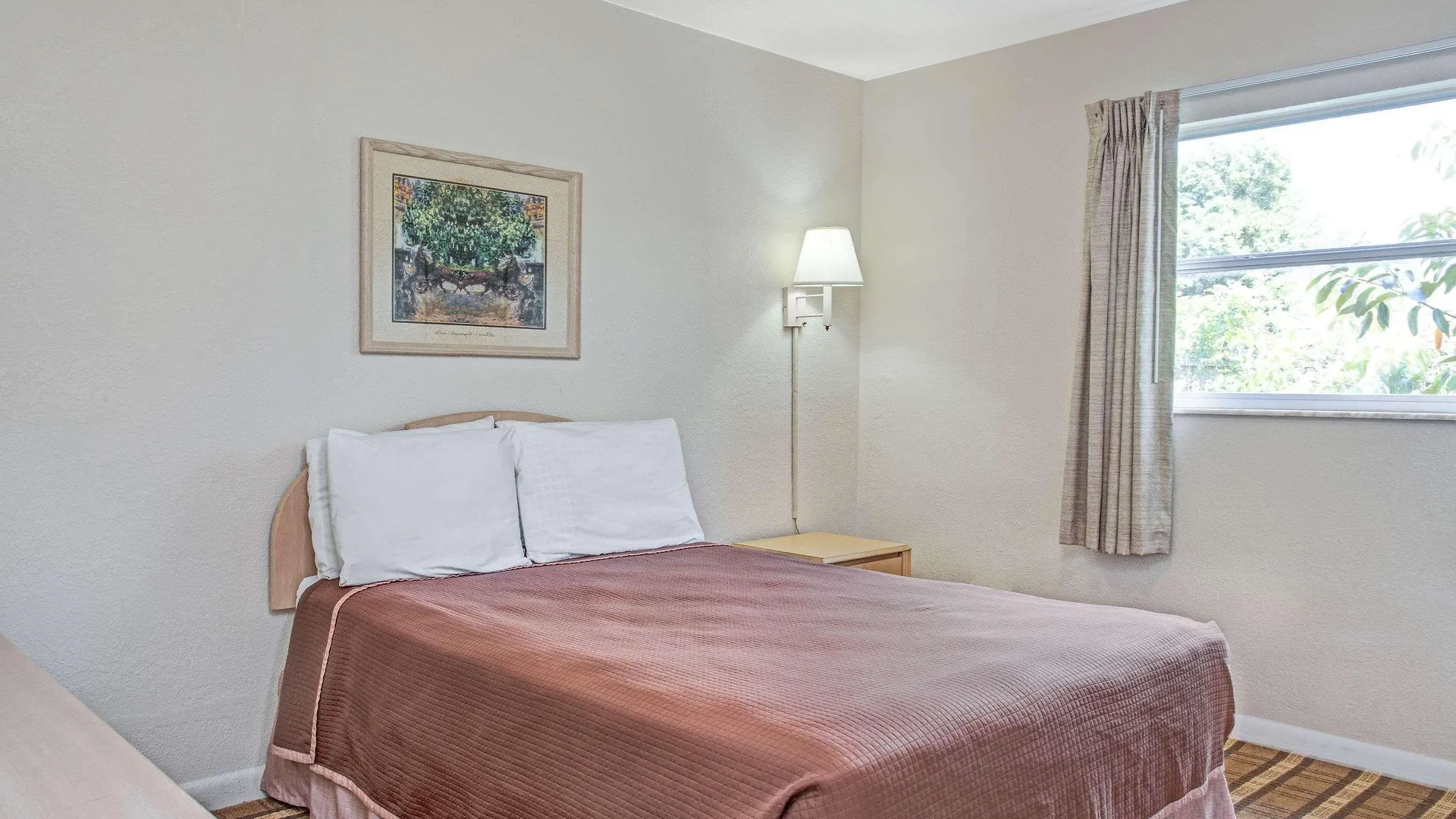 Super 8 By Wyndham 2*