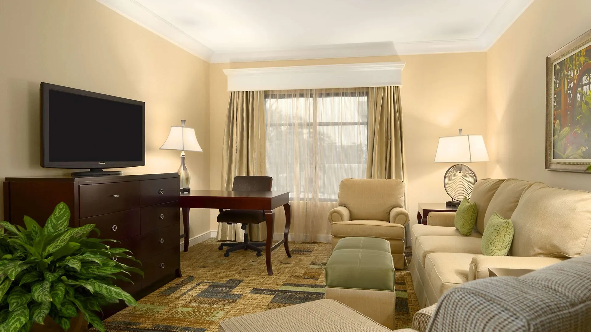Hotel Embassy By Hilton Orlando Lake Buena Vista South 4*