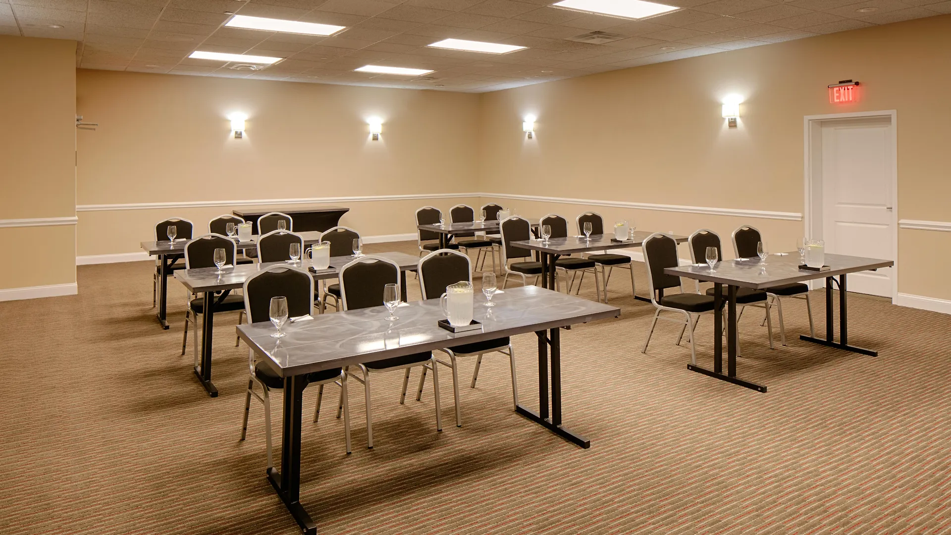 Red Lion Orlando Buena Vista South- Near Hotel 3*