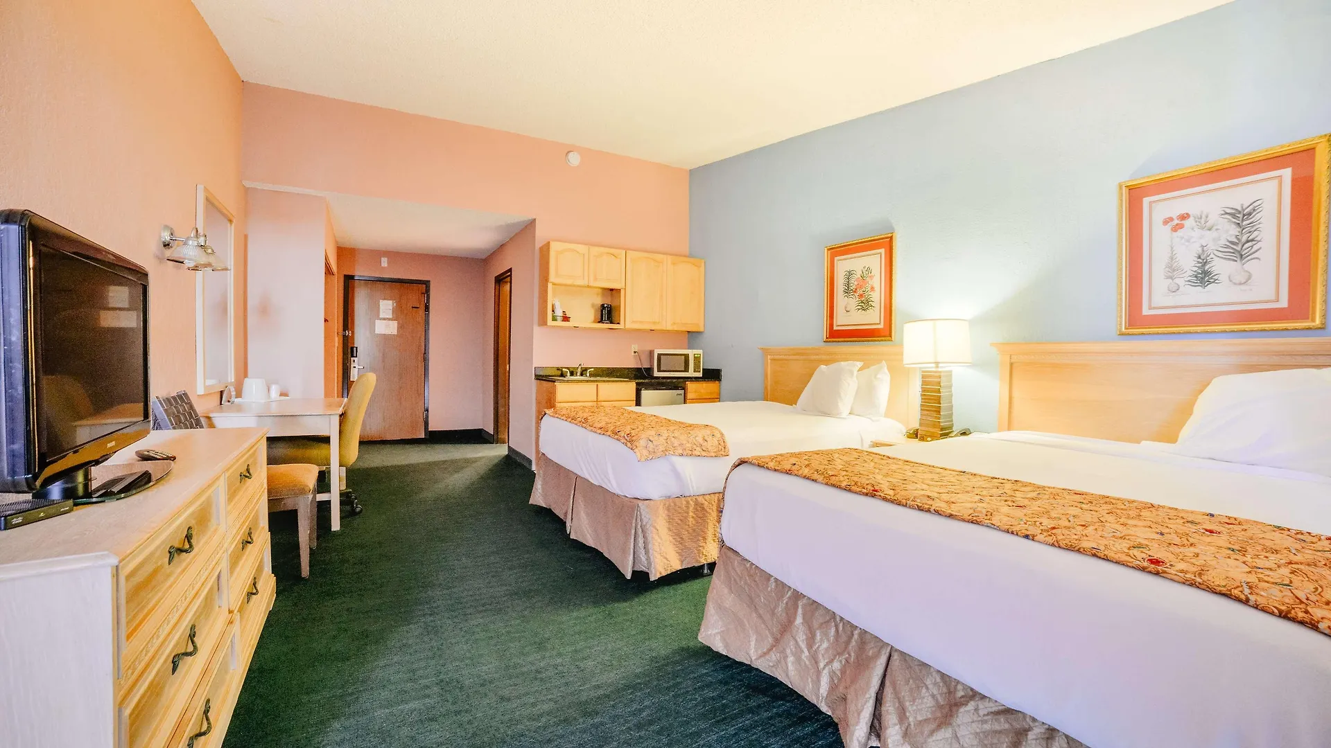 Stayable East Otel 2*
