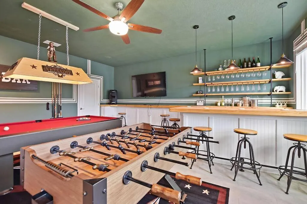 Luxury Near 8 Bedroom Private Pool & Playground Kissimmee