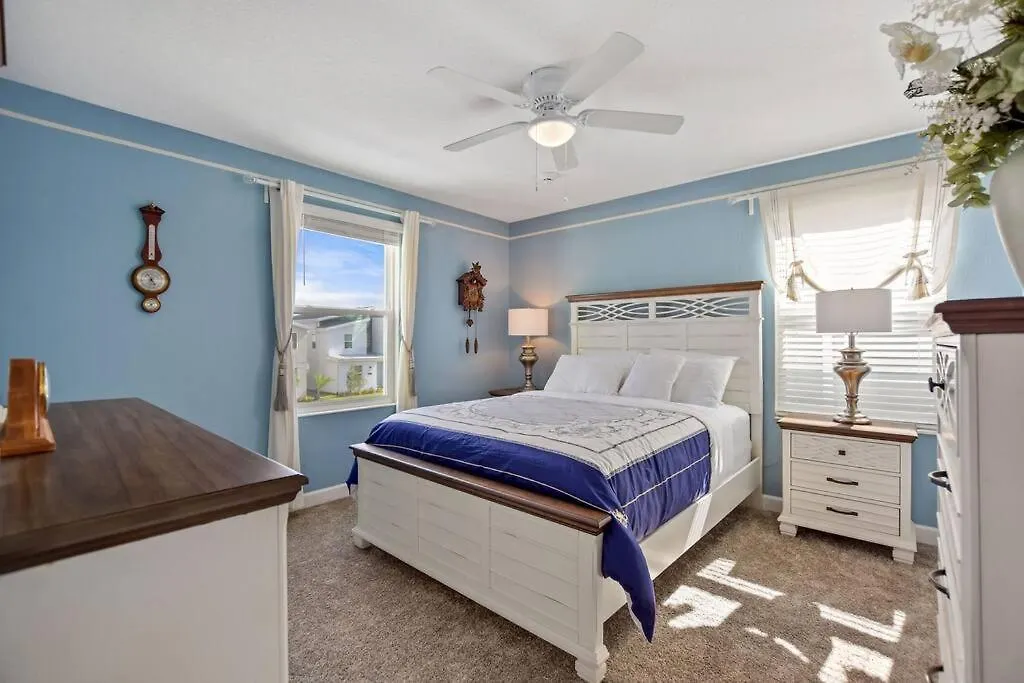Luxury Near 8 Bedroom Private Pool & Playground Villa Kissimmee