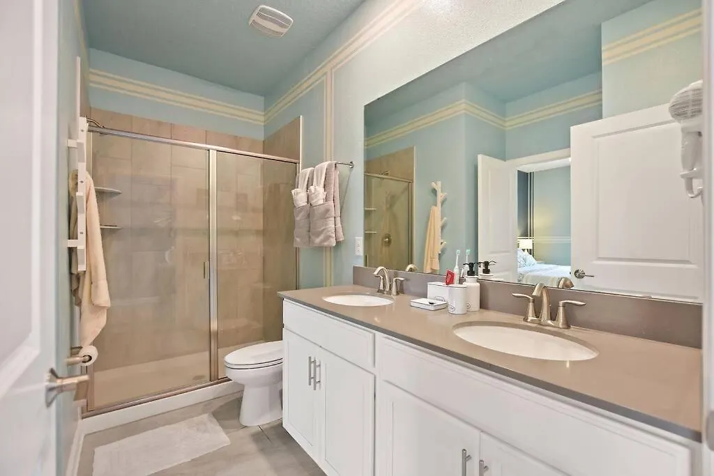 Luxury Near 8 Bedroom Private Pool & Playground * Kissimmee
