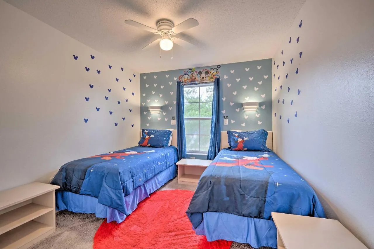 Holiday home Family-friendly Lake Berkeley Home!