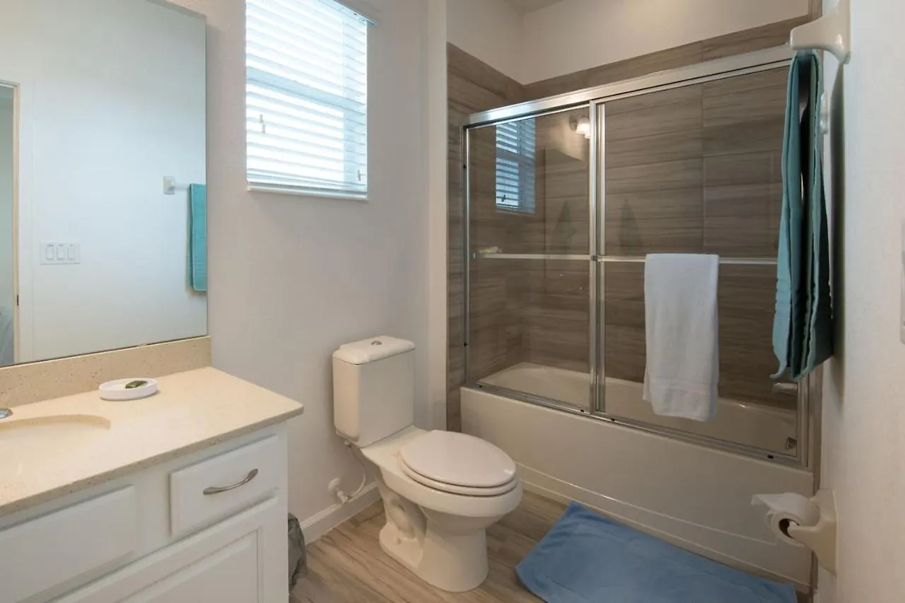 3830 Premier 6bd Private Pool And Game