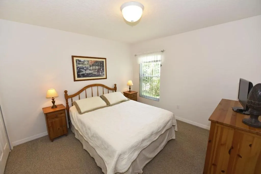 Holiday home Lakeside 4-bed Pool At Sol