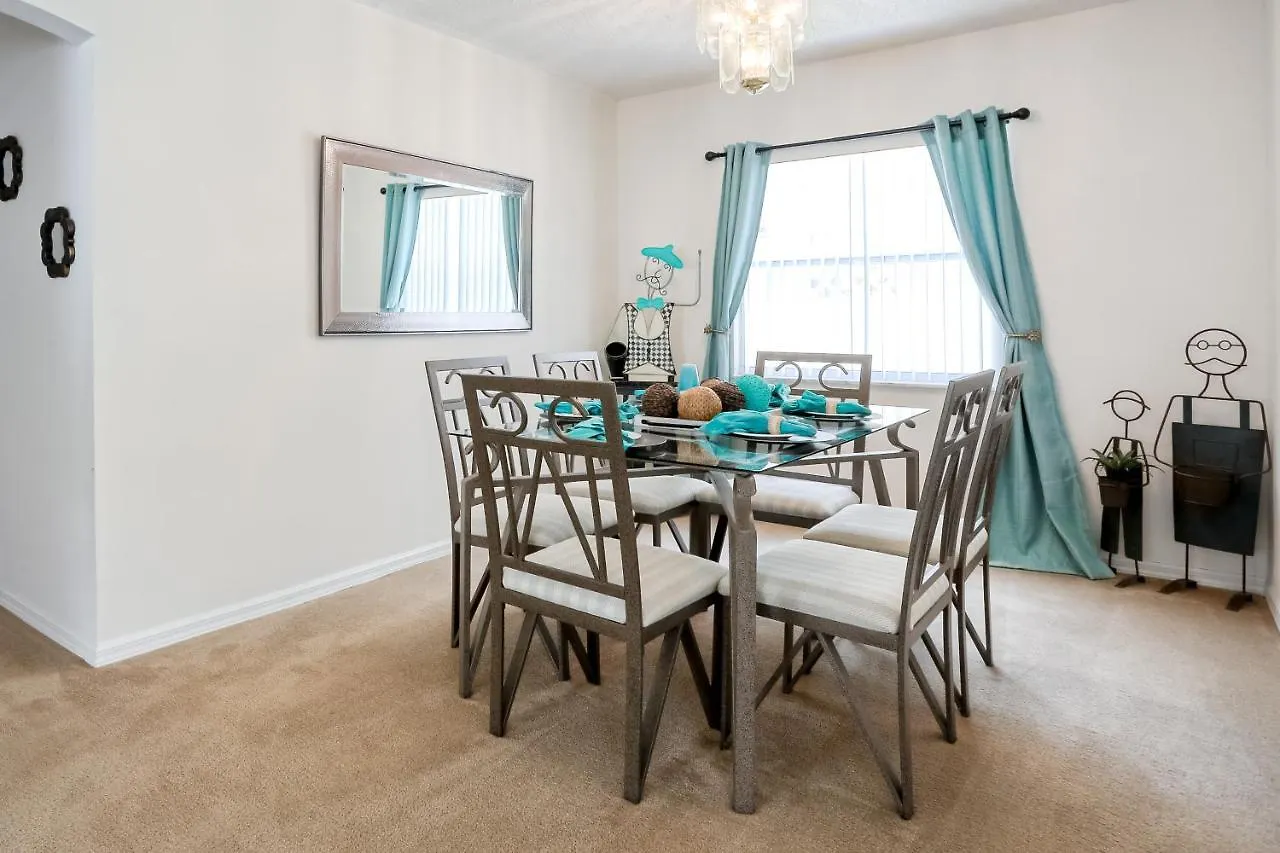 Bright And Cozy Escape Holiday home