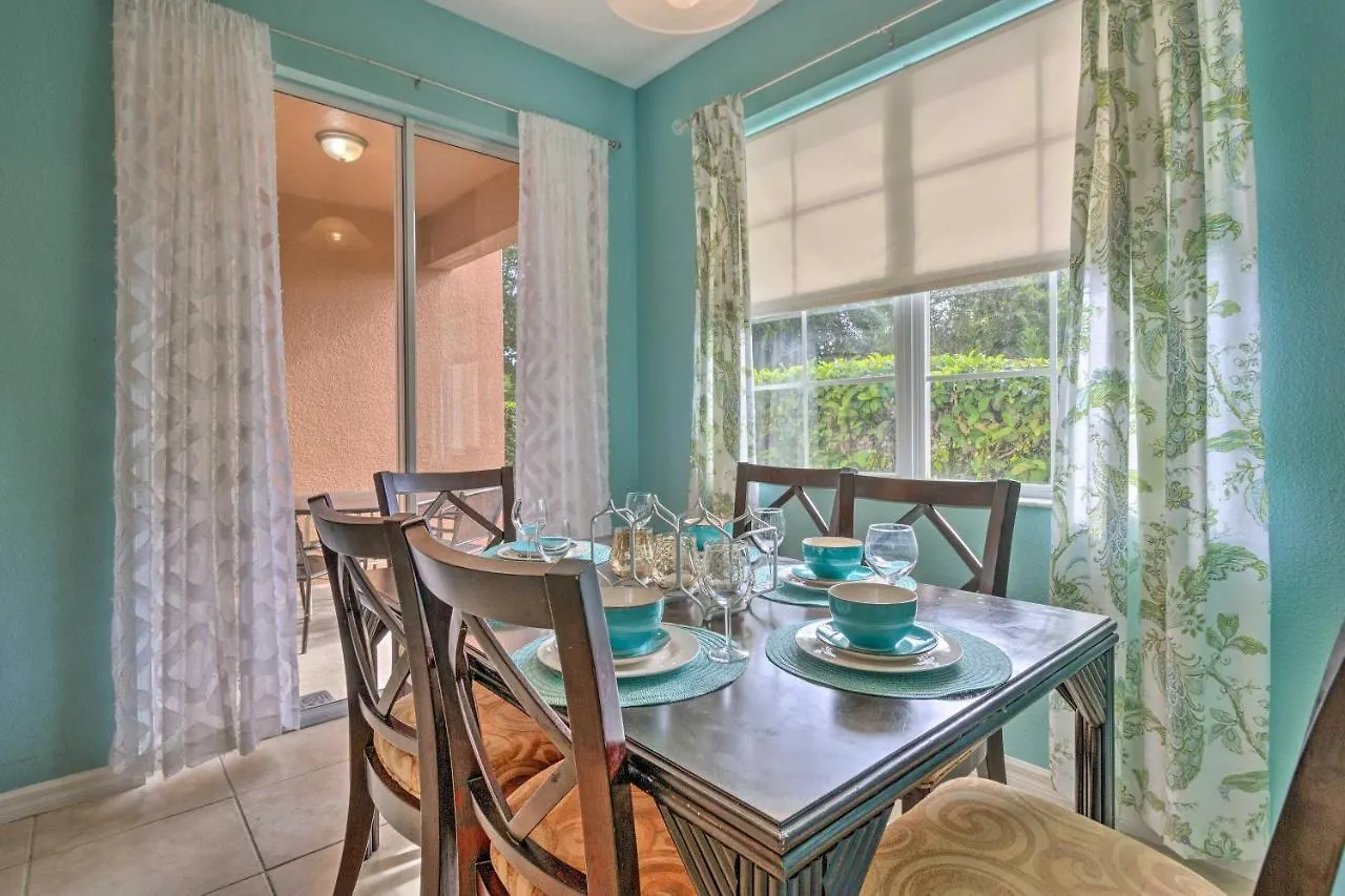 Holiday home Vibrant Townhome Patio, 5 Mi To World Kissimmee