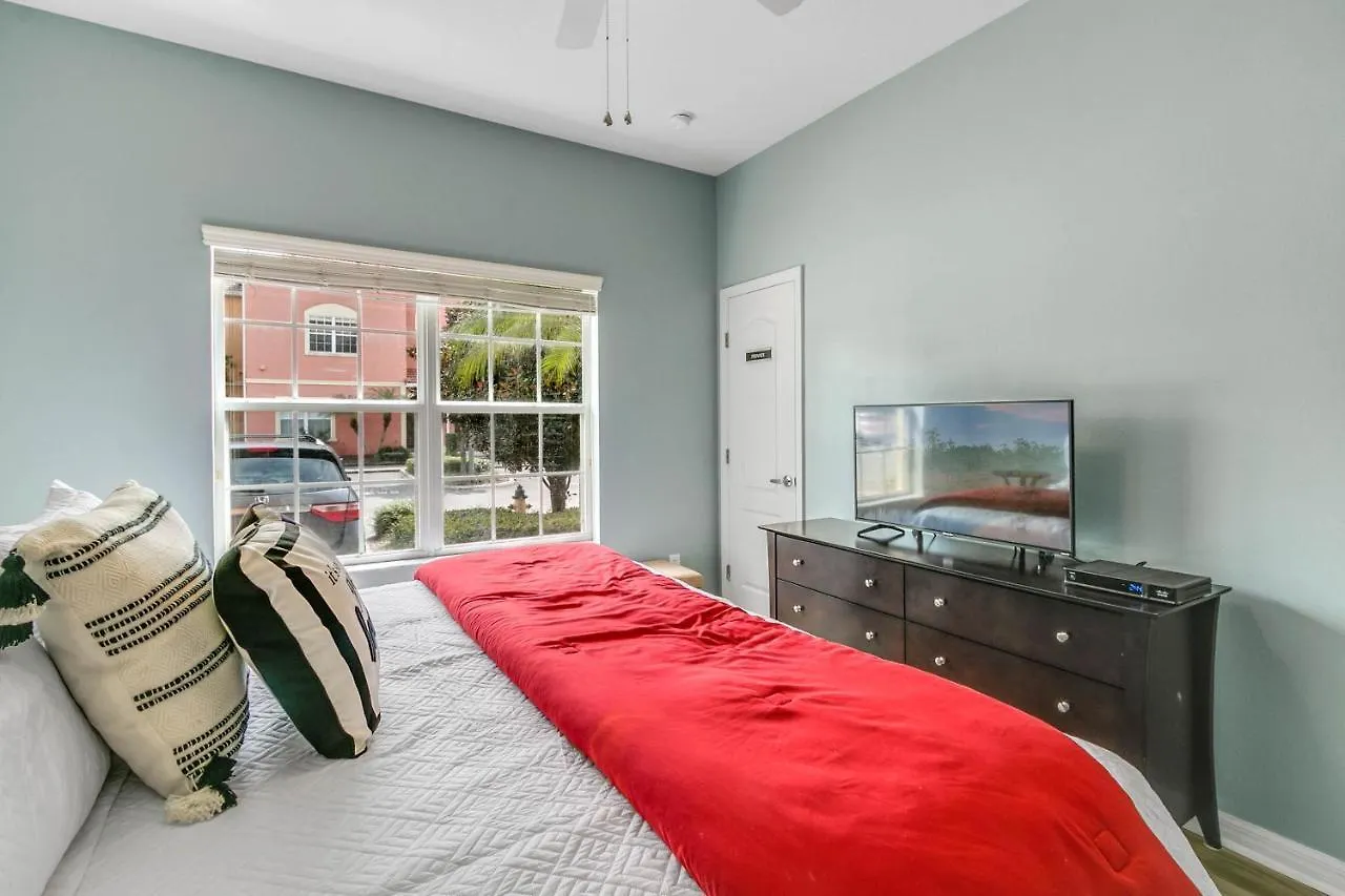 4 Bedroom- 3 Bathroom Paradise Palms 8957 Cp Дом отдыха *