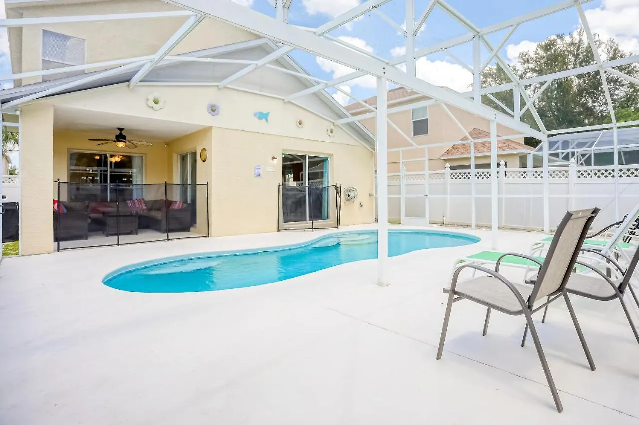 Bright And Cozy Escape Kissimmee