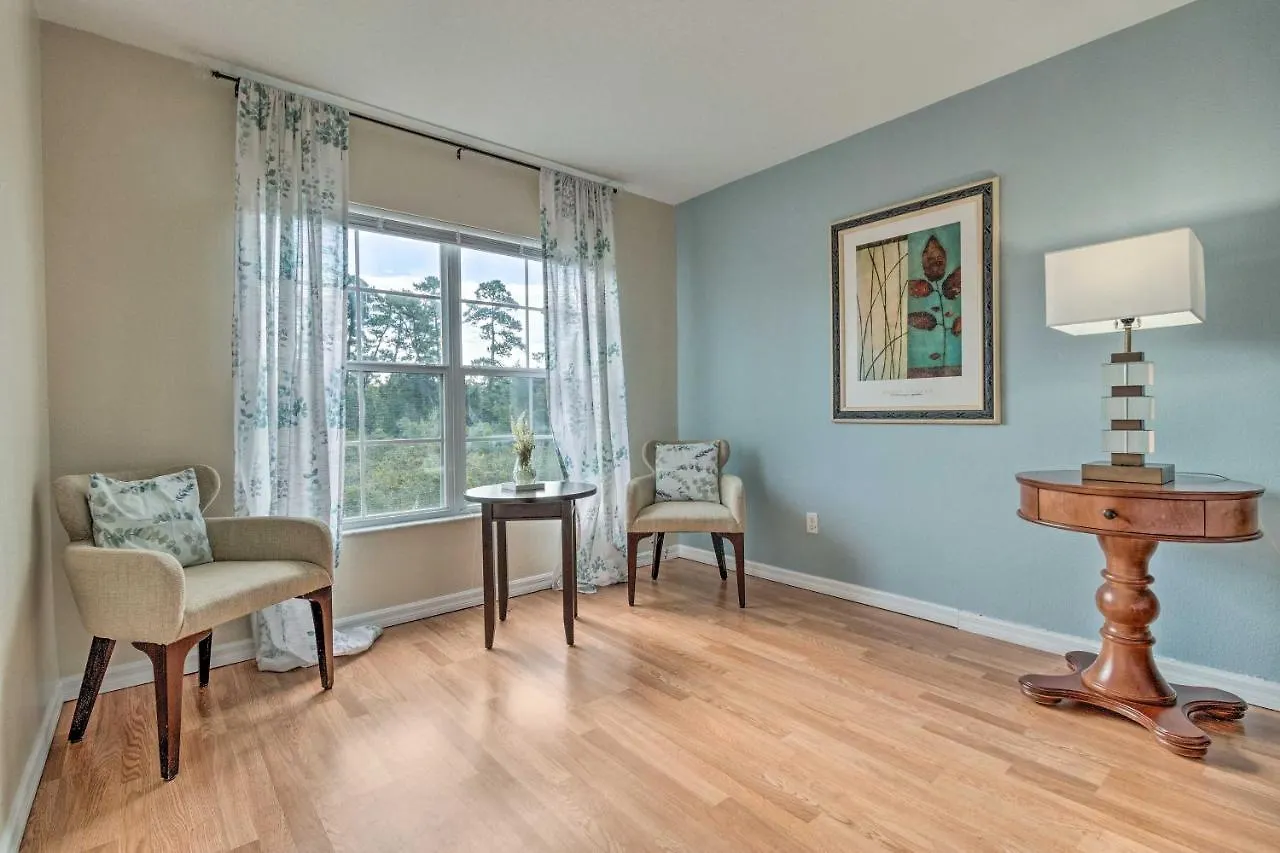 Vibrant Townhome Patio, 5 Mi To World *