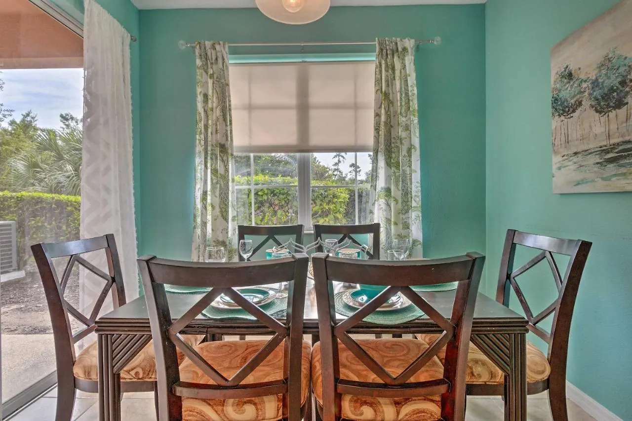 Vibrant Townhome Patio, 5 Mi To World Holiday home Kissimmee
