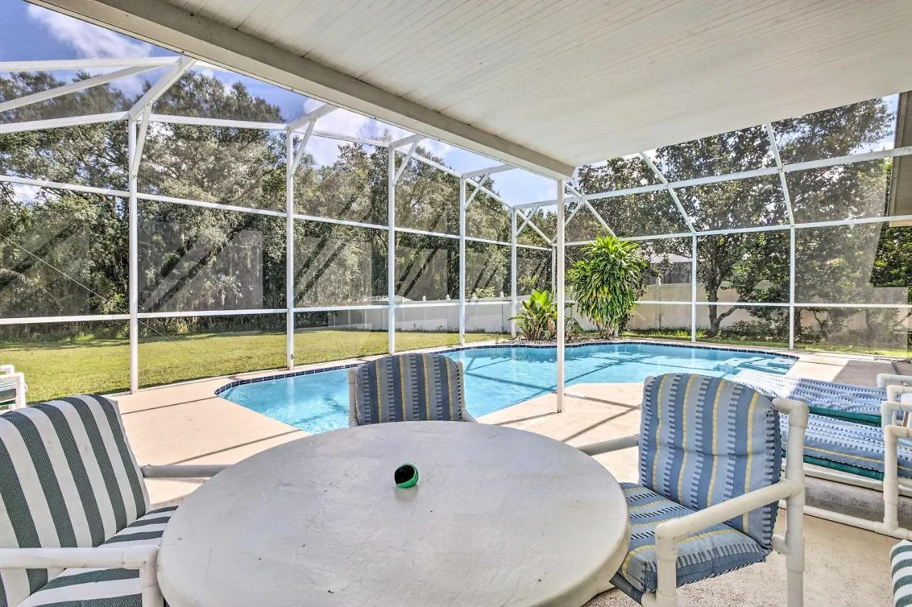 Spacious With Pool Less Than 5 Mi To World Holiday home
