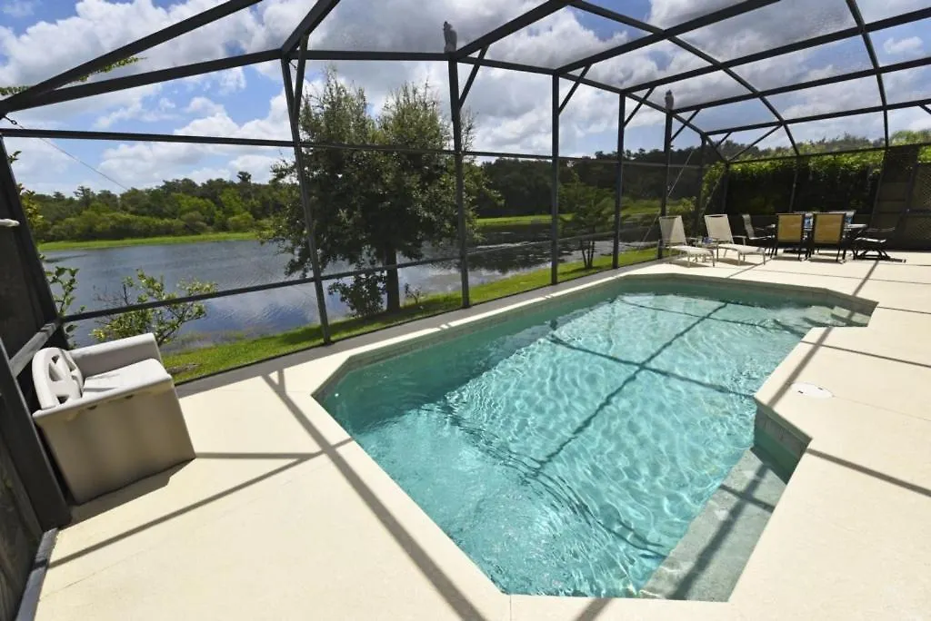 Holiday home Lakeside 4-bed Pool At Sol *