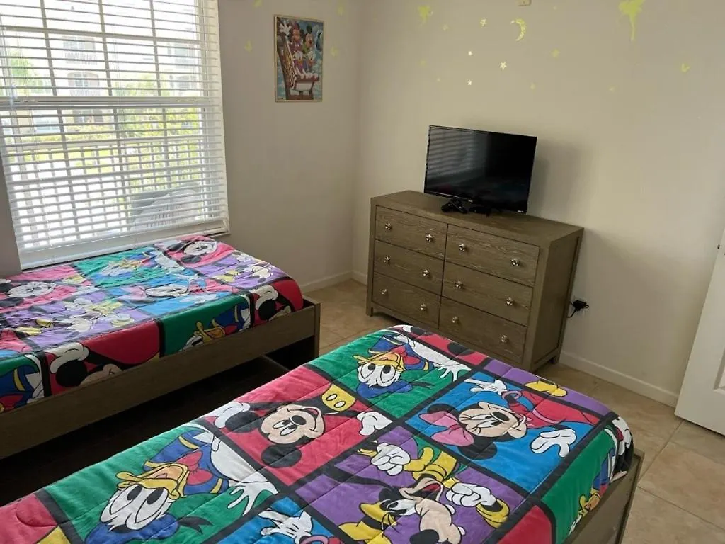 Amazing 2 Bed Close To Apartment Kissimmee