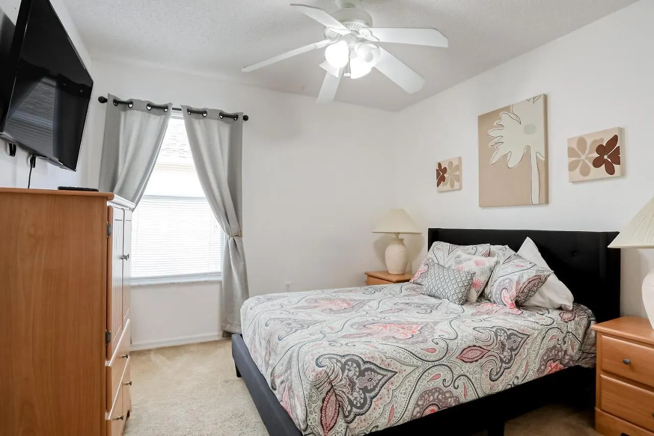 Bright And Cozy Escape * Kissimmee