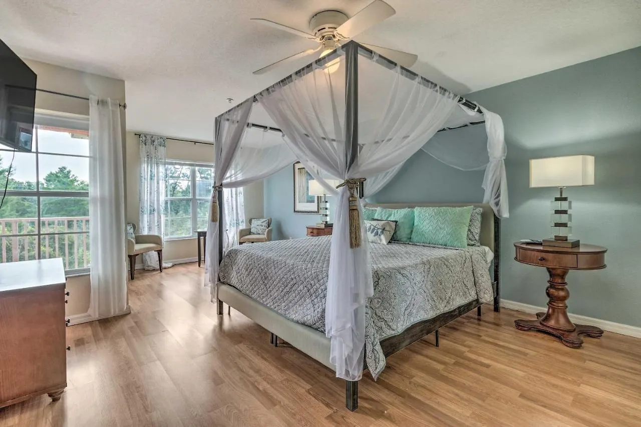 Vibrant Townhome Patio, 5 Mi To World Holiday home *