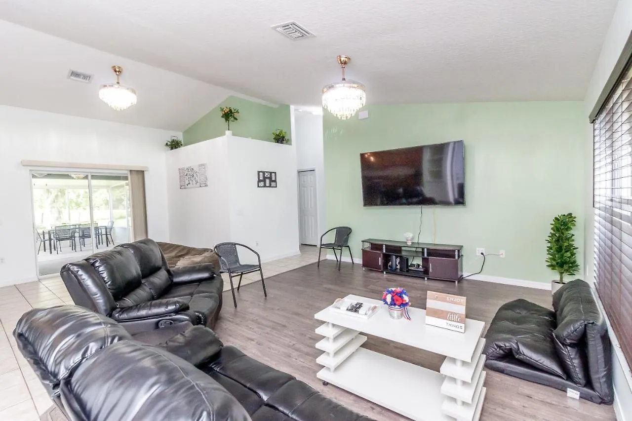 Gorgeous Fully Furnished 2-bedroom Luxury * Kissimmee