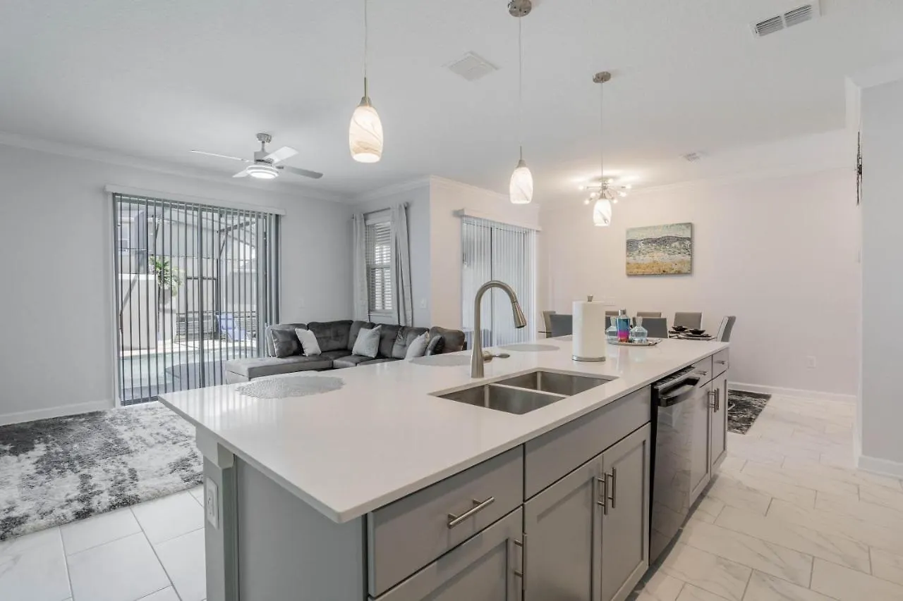 Apartment Family Townhome At Storey Min From