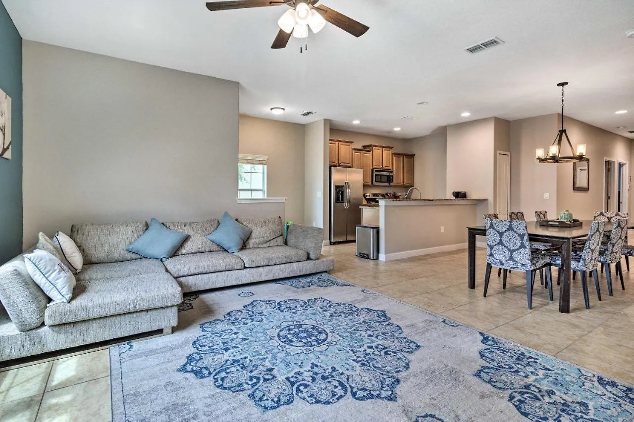 Oasis With Heated Pool About 7 Mi To Disney! Holiday home