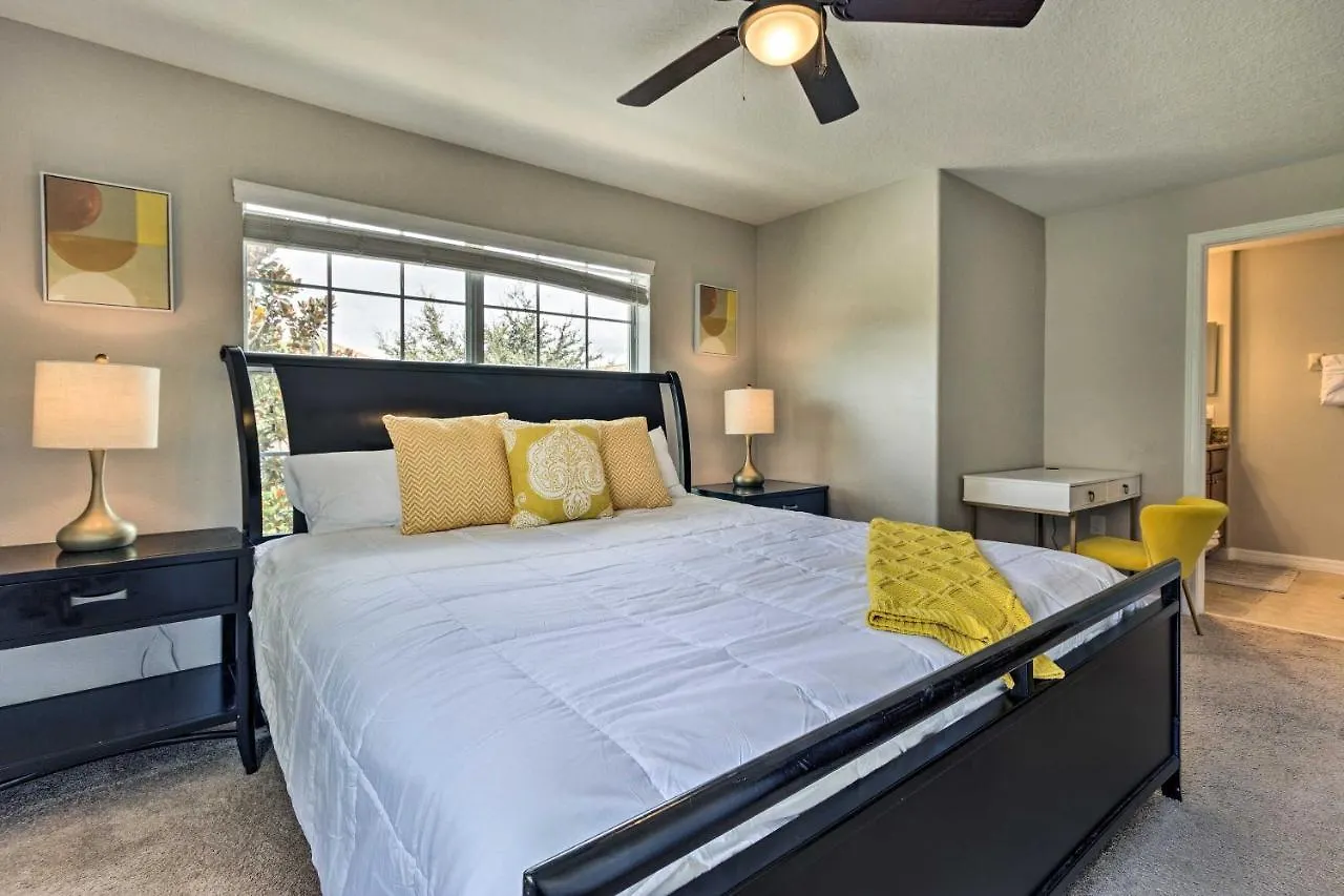 Oasis With Heated Pool About 7 Mi To Disney! Holiday home