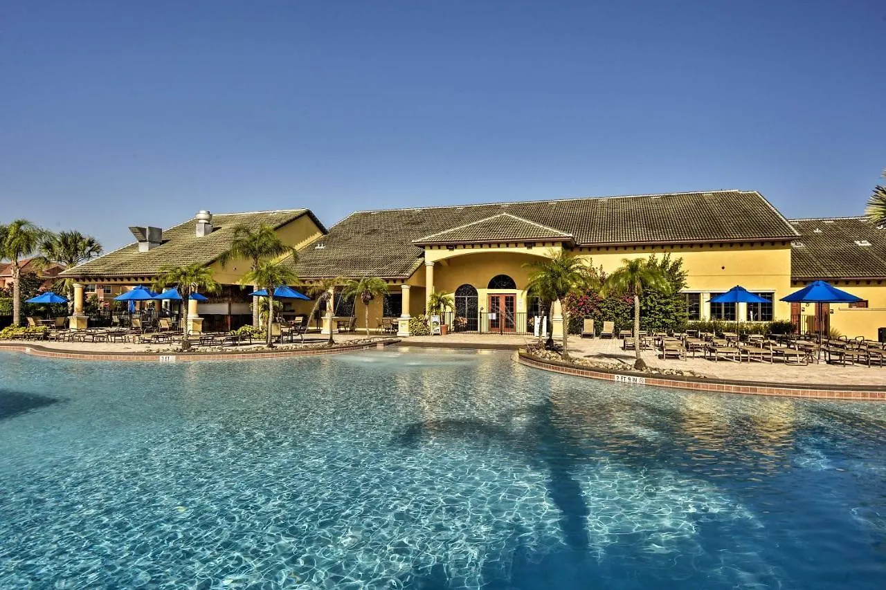 Holiday home Oasis With Heated Pool About 7 Mi To Disney!