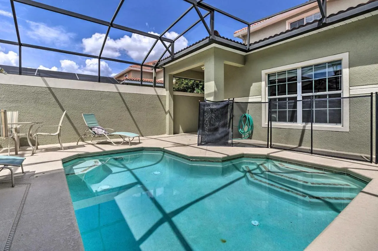 Oasis With Heated Pool About 7 Mi To Disney! Holiday home *