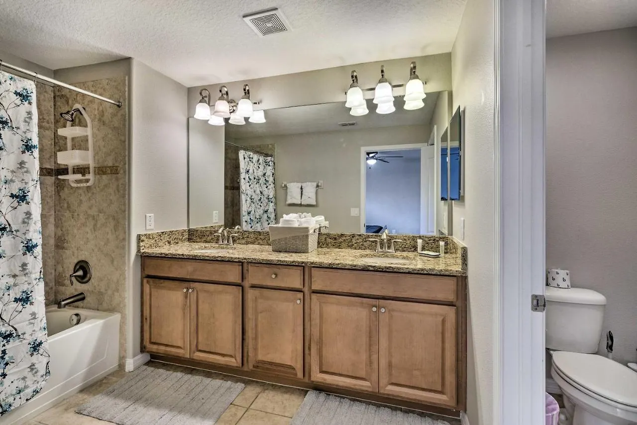 Oasis With Heated Pool About 7 Mi To Disney! Holiday home *