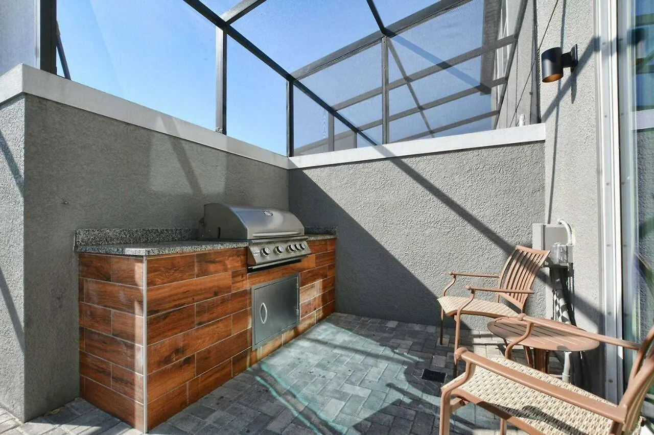 4412 Luxurious Townhome Private Pool Holiday home