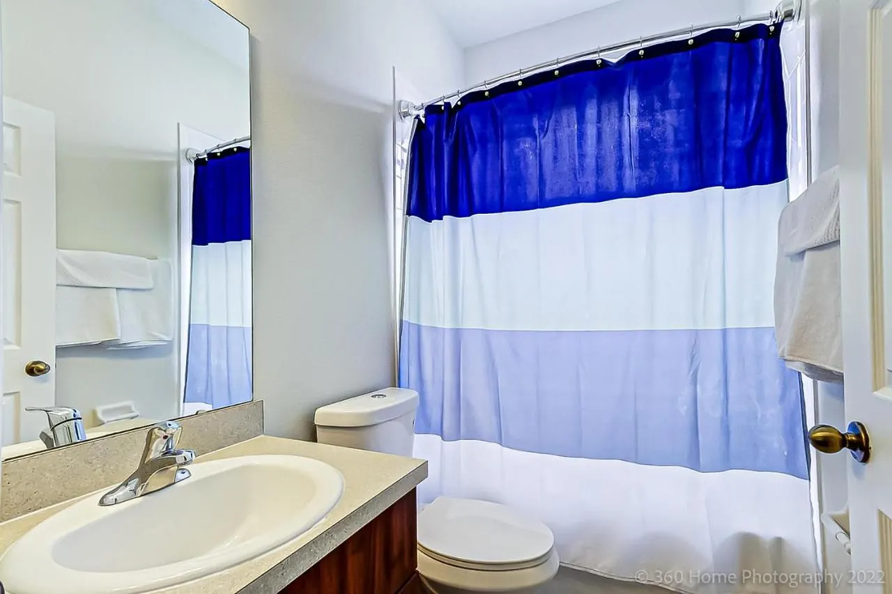 Gated Community, Private Pool And Game Near Disney!!! Holiday home
