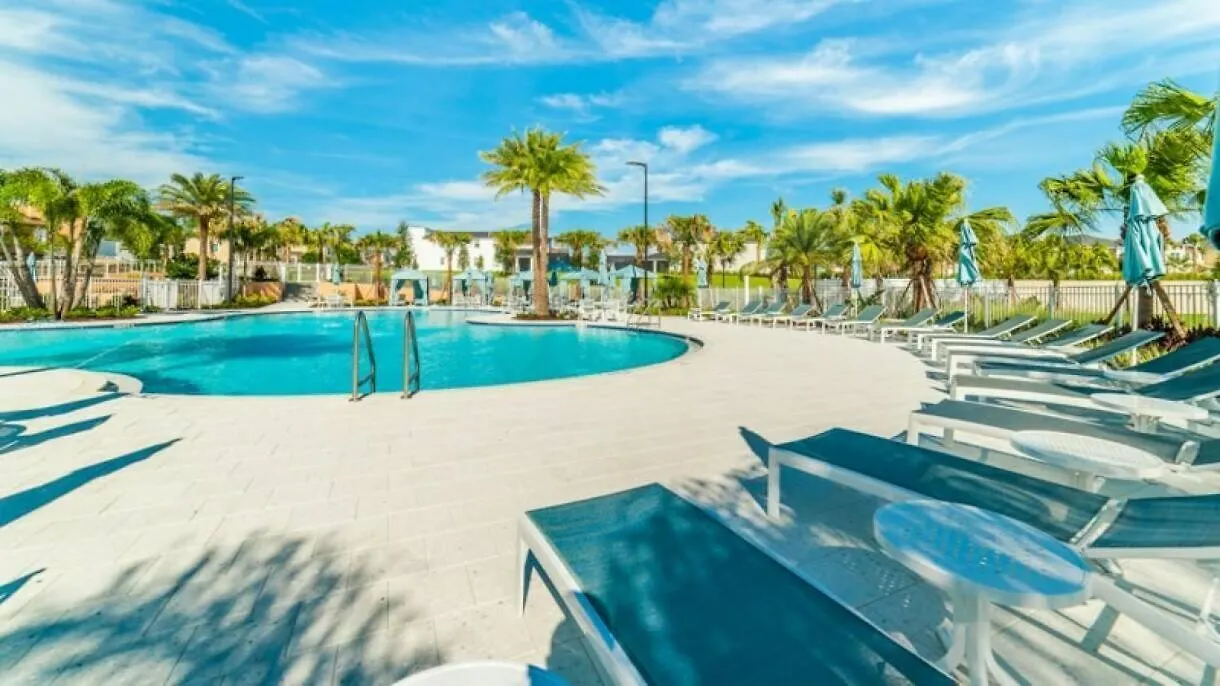 Solara 5 Bedroom Vacation 1567 Kissimmee