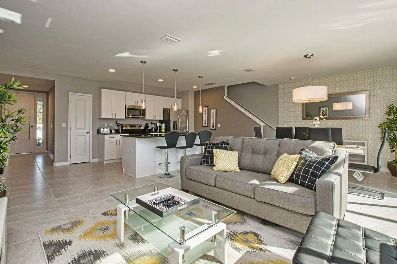 4412 Luxurious Townhome Private Pool * Kissimmee