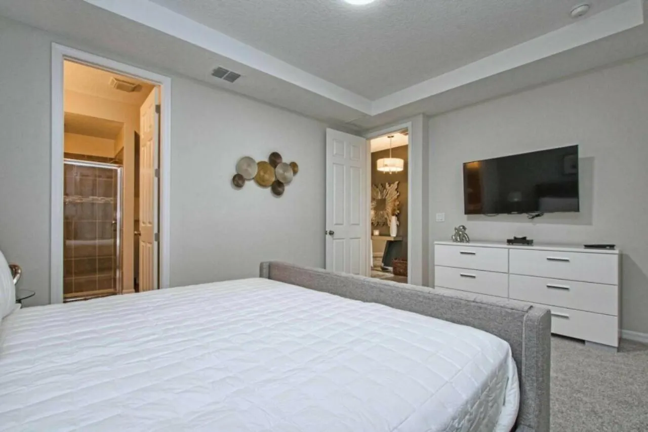 Solara 5 Bedroom Vacation 1567 *